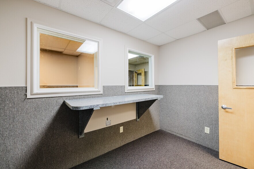 More Photos Of 1750 Manzanita Dr, Elko Office Residential For Sale