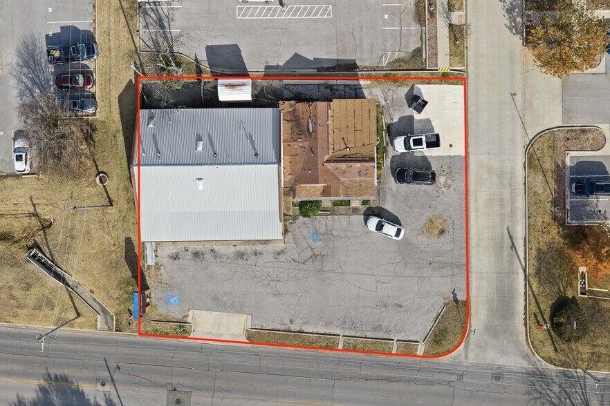 More Photos Of 715 12th Ave NW, Ardmore Medical For Sale