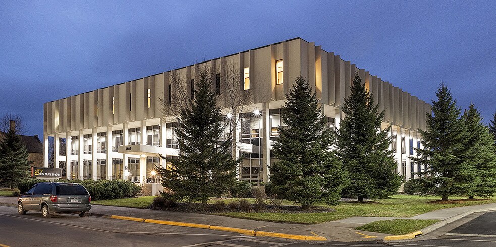 More Photos Of 1409 Hammond Ave, Superior Office For Lease