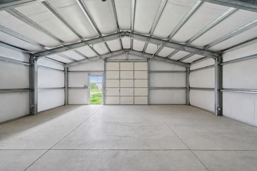 More Photos Of 10465 Elizas Rd, Saint George Horse Stables For Sale