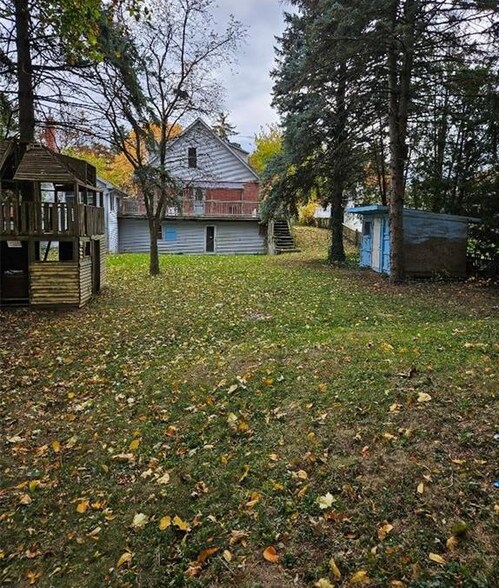 More Photos Of 1154 Queens Blvd, Kitchener Apartments For Sale