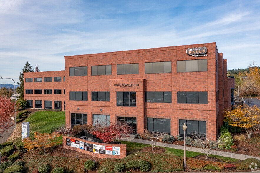 More Photos Of 10121 SE Sunnyside Rd, Clackamas Office For Lease