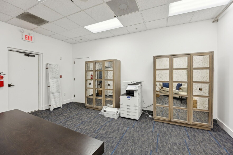 More Photos Of 961687 Gateway Blvd, Fernandina Beach Medical For Sale