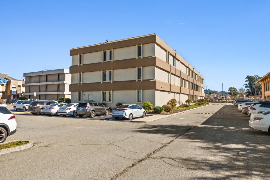 More Photos Of 2089 Vale Rd, San Pablo Office For Sale