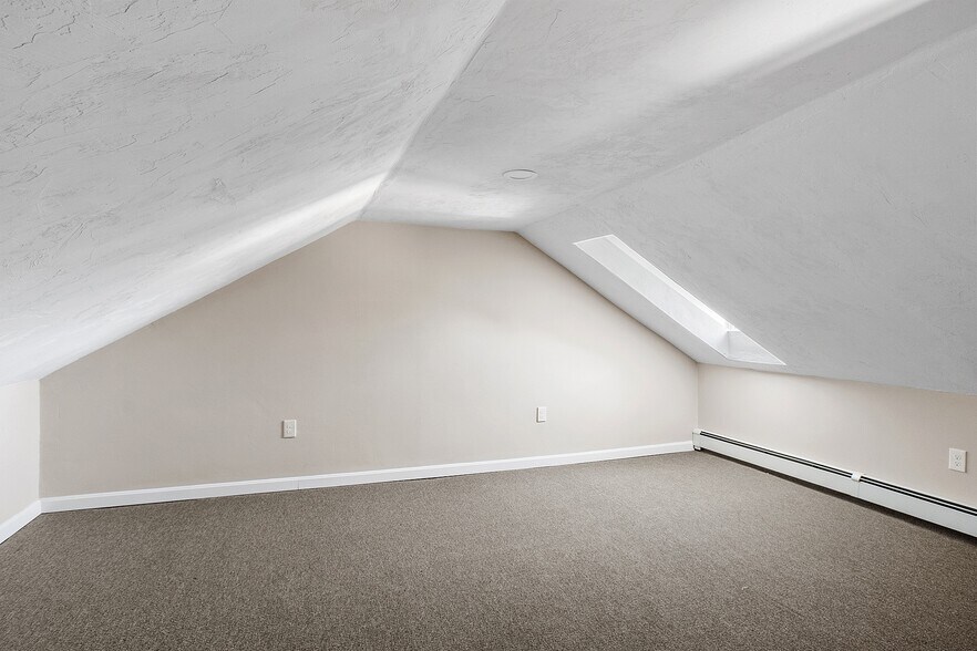 More Photos Of 8 Village St, Dudley Apartments For Sale
