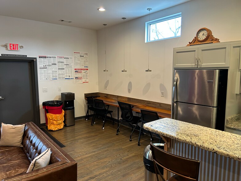 More Photos Of 2505 Eugenia Ave, Nashville Office For Lease