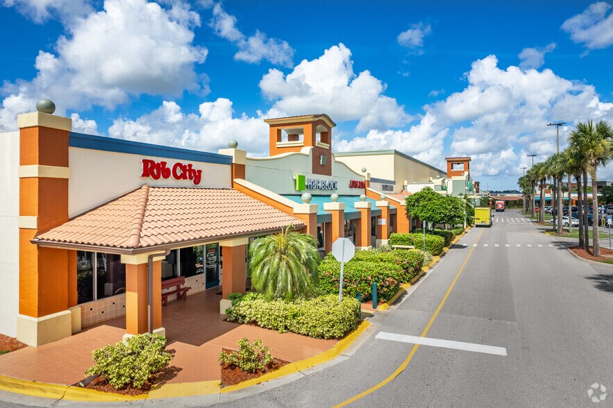 Primary Photo Of 80-112 Hancock Bridge Pky W, Cape Coral Storefront For Lease
