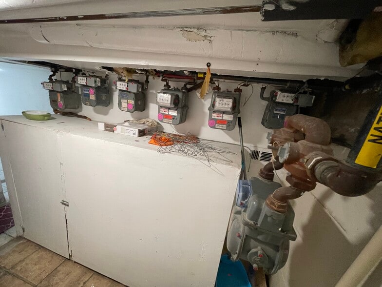 More Photos Of 4465 Byron Ave, Bronx Apartments For Sale