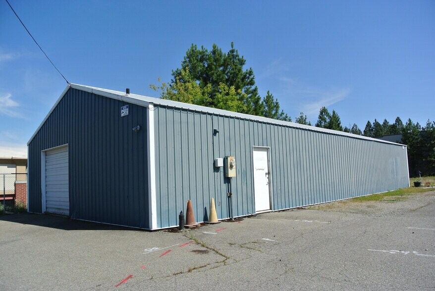 More Photos Of 3210 N Government Way, Coeur d'Alene Freestanding For Lease