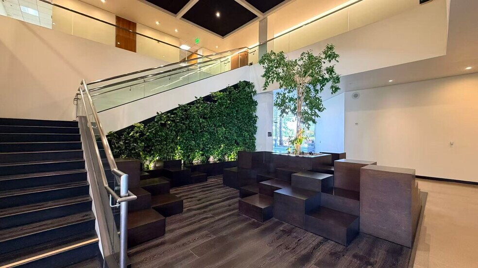 More Photos Of 4590 MacArthur Blvd, Newport Beach Office For Lease