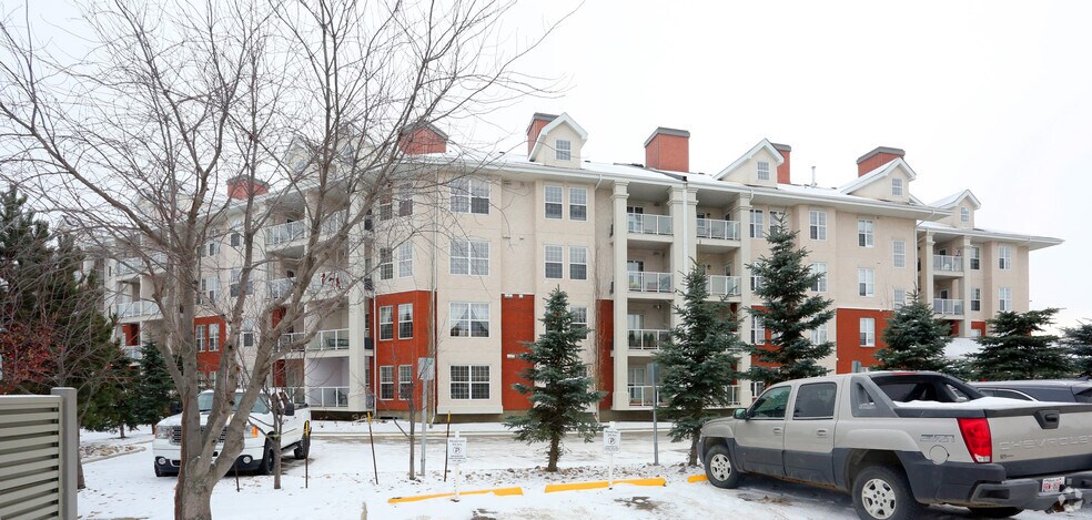 More Photos Of 585 St Albert Trail, St. Albert Apartments For Sale