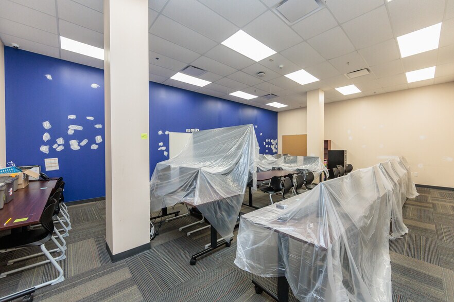 More Photos Of 8555-8735 Day Dr, Parma General Retail For Sale