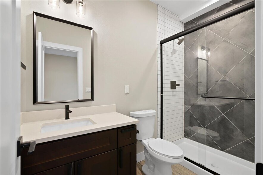 More Photos Of 1327 Jersey St, Denver Apartments For Sale