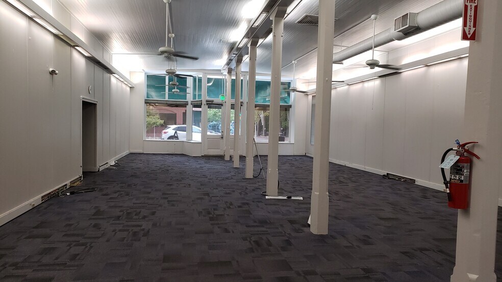 More Photos Of 202 N Carson St, Carson City Office For Sale