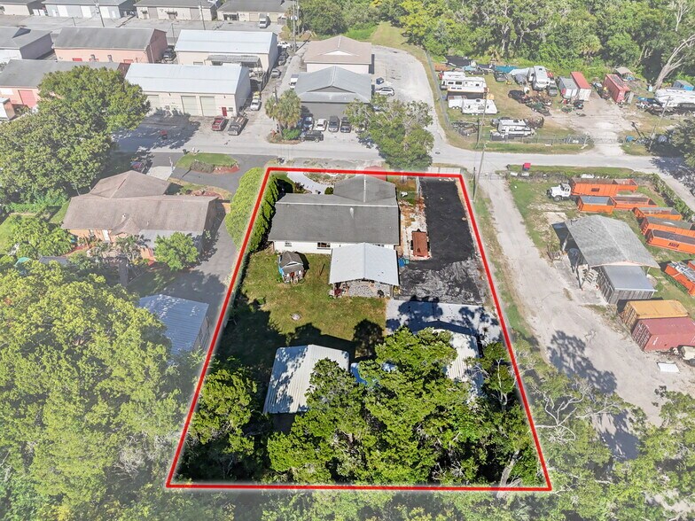 More Photos Of 7813 Leo Kidd Ave, Port Richey Flex For Sale