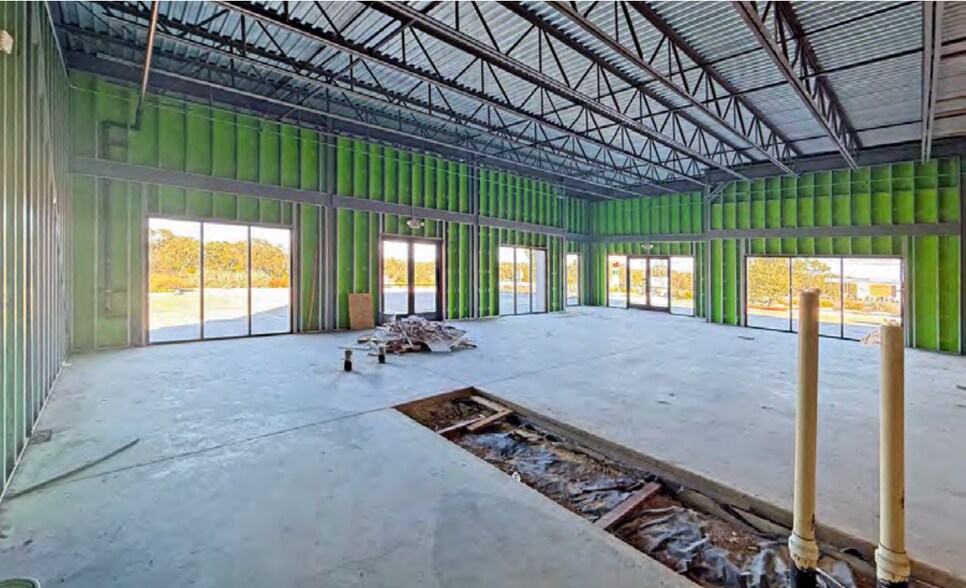 More Photos Of 1840 US Highway 281 S, Marble Falls Freestanding For Lease