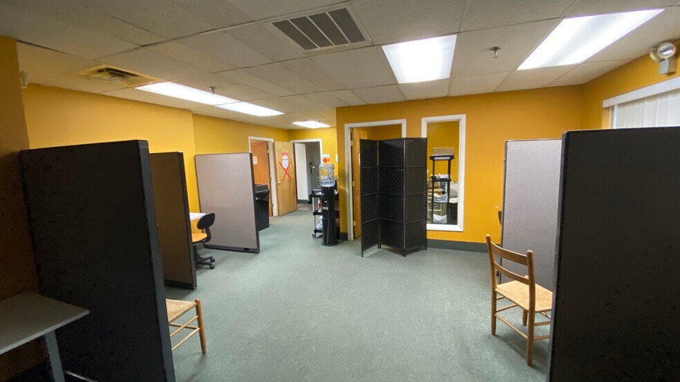 More Photos Of 508 Delaware Ave, West Pittston Warehouse For Sale