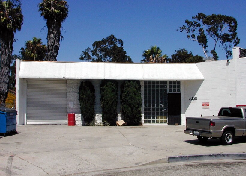 Primary Photo Of 3360 Livonia Ave, Los Angeles Light Manufacturing For Lease