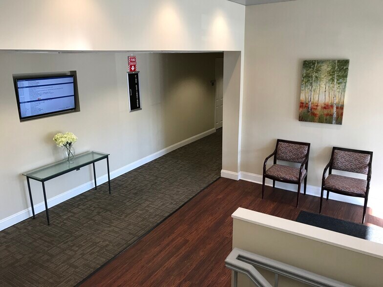 More Photos Of 30 S Valley Rd, Paoli Office For Lease