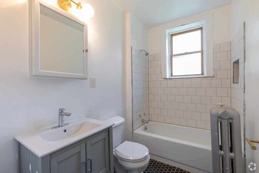 More Photos Of 4401-4417 2nd Ave, Detroit Apartments For Lease