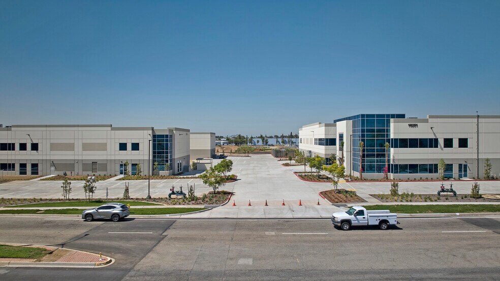 More Photos Of 12551 Telegraph Rd, Santa Fe Springs Unknown For Lease