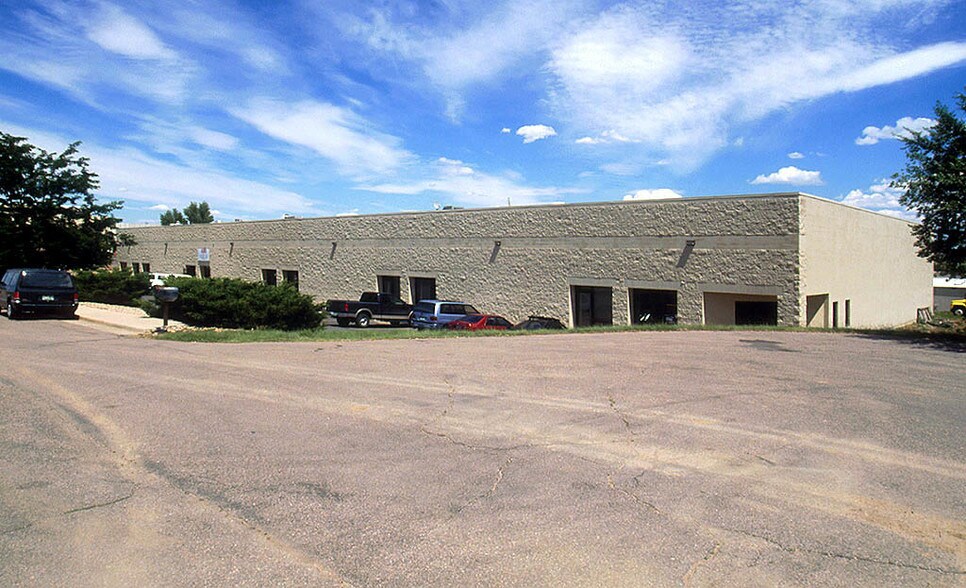 More Photos Of 7476 S Eagle St, Centennial Warehouse For Lease