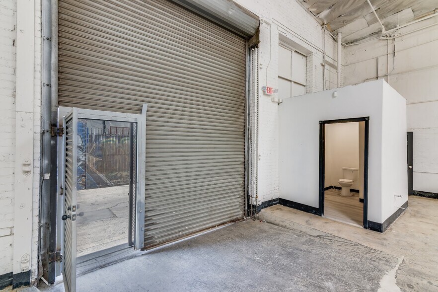 More Photos Of 2023-2043 S Santa Fe Ave, Los Angeles Unknown For Lease
