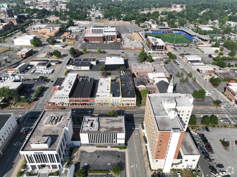 More Photos Of 325 N Main St, High Point Office For Sale