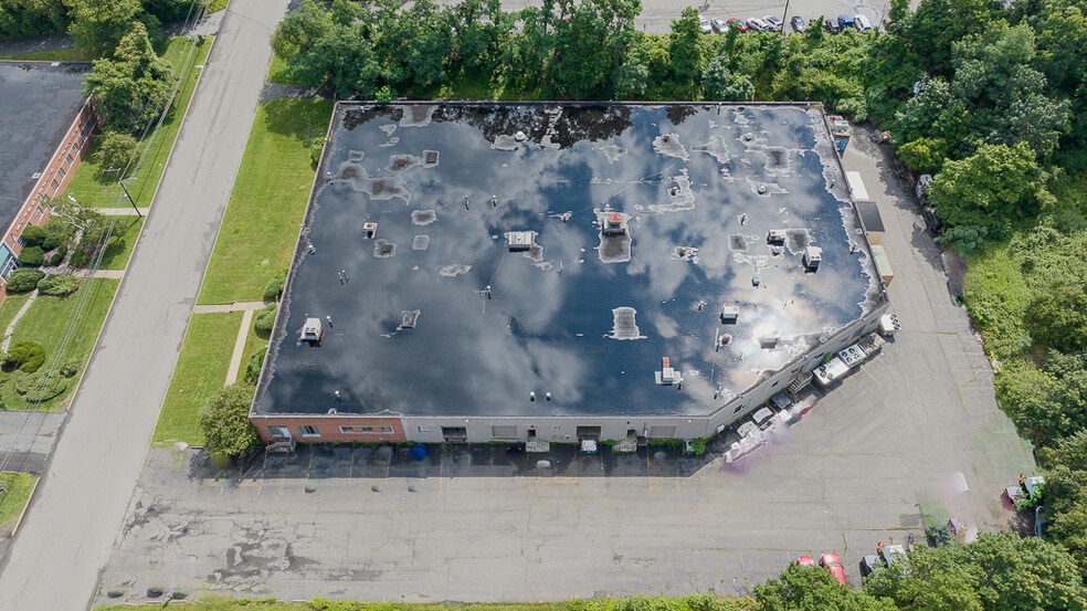More Photos Of 30 Industrial Ave, Mahwah Industrial For Lease