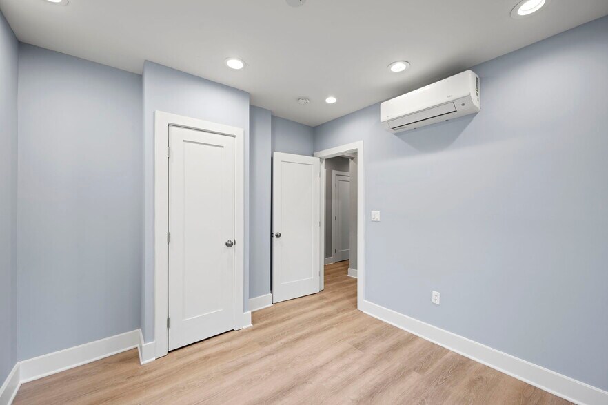 More Photos Of 4535 Avondale St, Bethesda Apartments For Sale