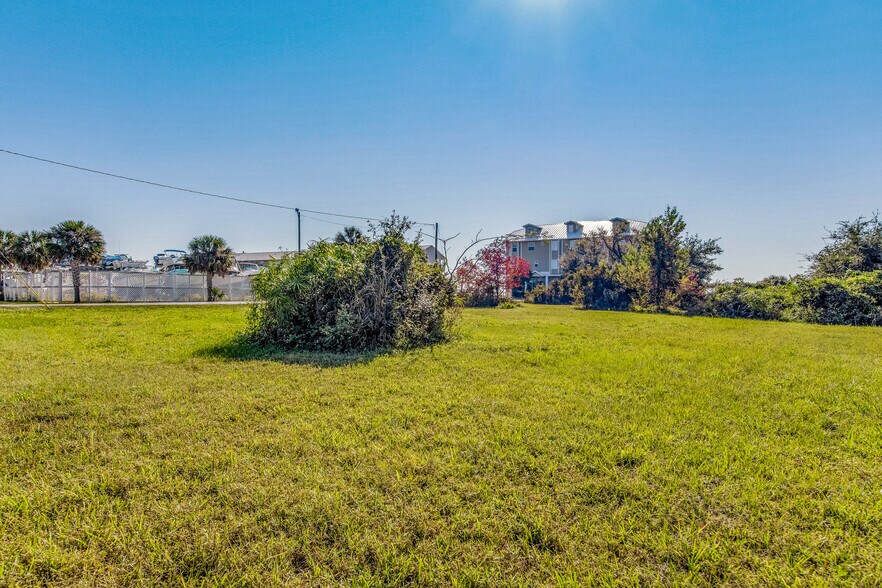 More Photos Of 10160 & 5533 Sinton Dr & Casa Maria Ln Ln, Pensacola Land For Sale