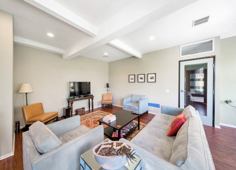 More Photos Of 9426-9432 Washington Blvd, Culver City Loft Creative Space For Lease