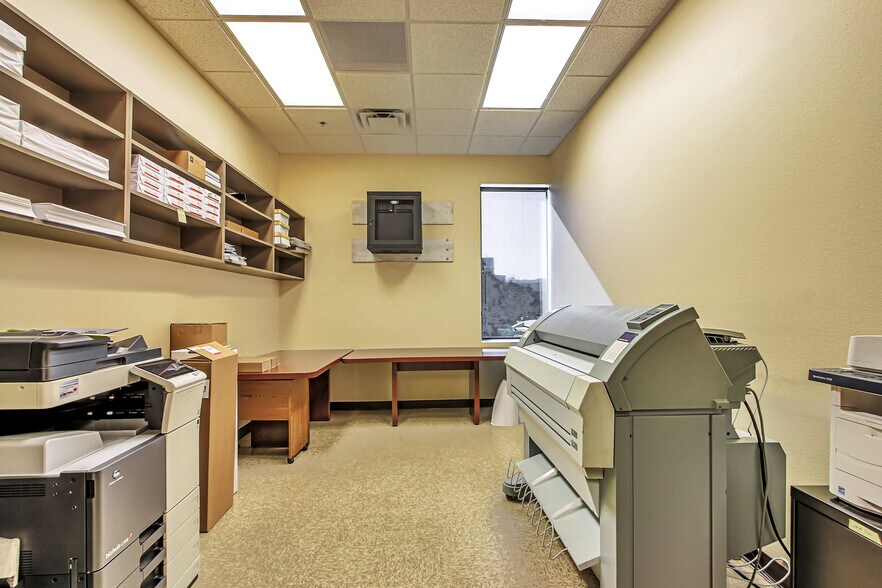 More Photos Of 7220 S Cimarron Rd, Las Vegas Medical For Sale