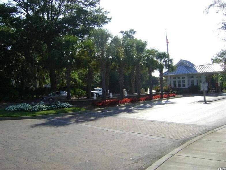 More Photos Of Wall St., Pawleys Island Land For Sale