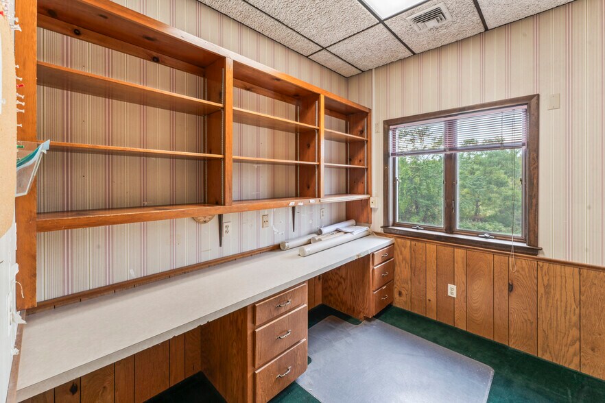 More Photos Of 1650 West St, Southington Storefront Retail Office For Sale