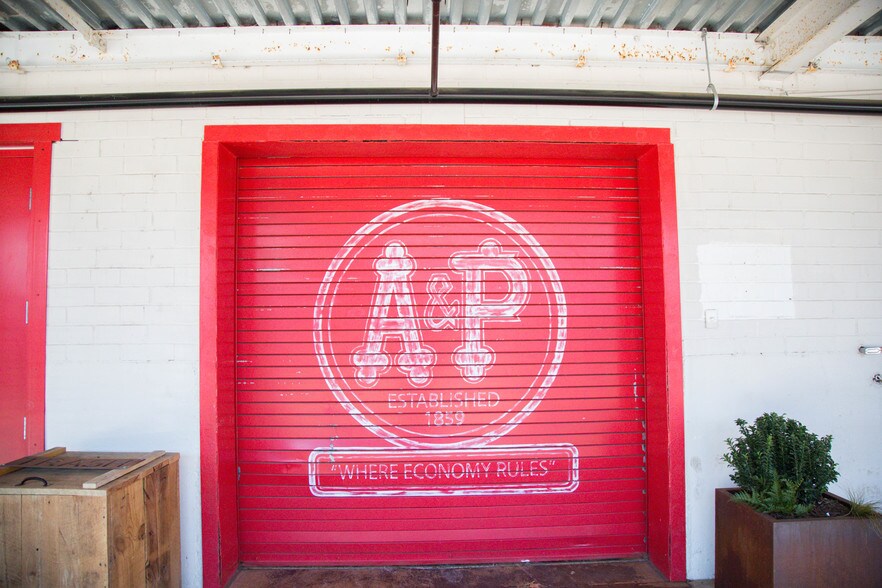 More Photos Of 1053 Whitaker Mill Rd, Raleigh Coworking Space