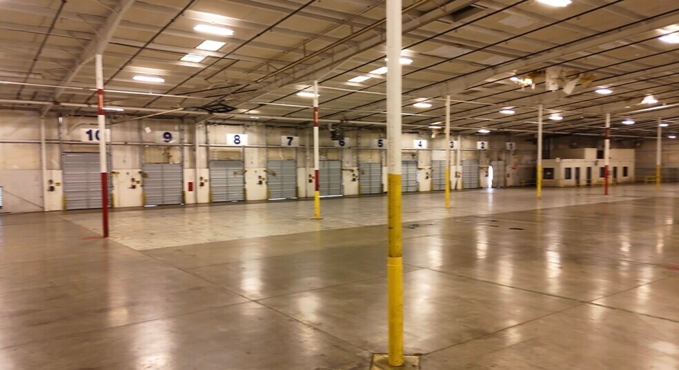 More Photos Of 3000 Kefauver Dr, Milan Manufacturing For Lease