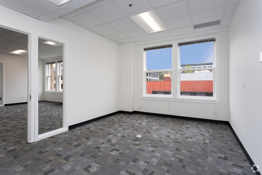 More Photos Of 950 Pacific Ave, Tacoma Office For Sale