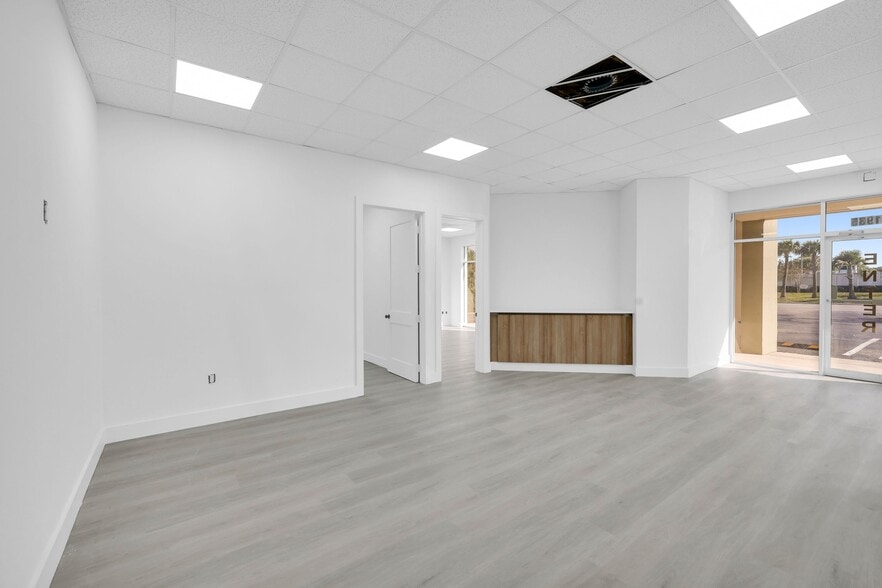 More Photos Of 11931-11971 NW 37th St, Coral Springs Warehouse For Sale