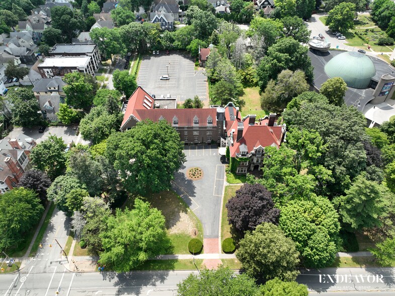 More Photos Of 693 East Ave, Rochester Office For Lease