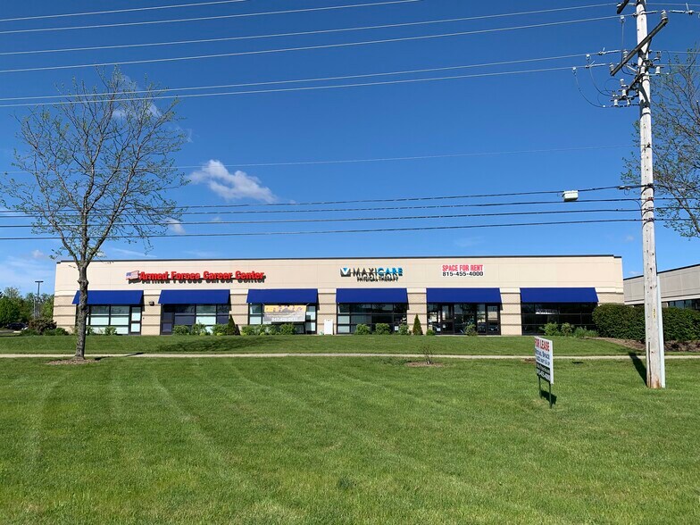 More Photos Of 2158-2168 N Randall Rd, Carpentersville Unknown For Lease
