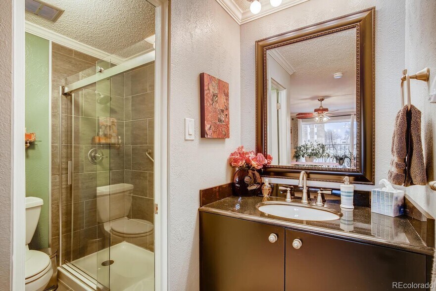 More Photos Of 2805-2901 S Locust St, Denver Apartments For Sale