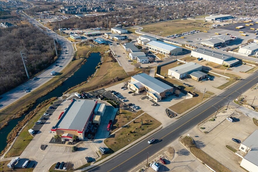 More Photos Of 13400 Immanuel Rd, Pflugerville Office For Sale