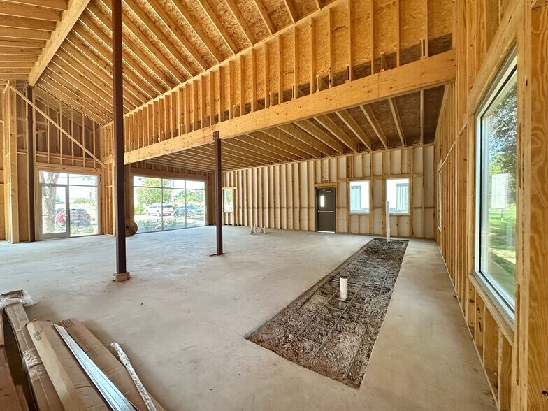 More Photos Of 6705 W Hausman Rd, San Antonio Medical For Lease