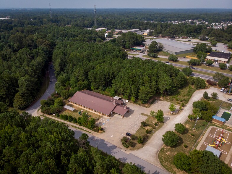 More Photos Of 9478 Winding Way Ln, Jonesboro Office For Sale