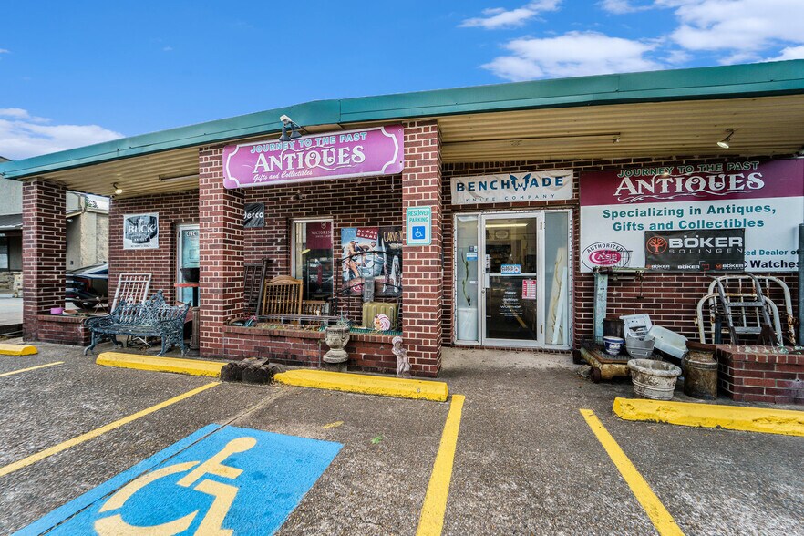 Primary Photo Of 4214 W Broadway, Pearland Freestanding For Sale