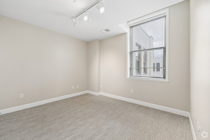 More Photos Of 272 E Main St, Rochester Apartments For Sale