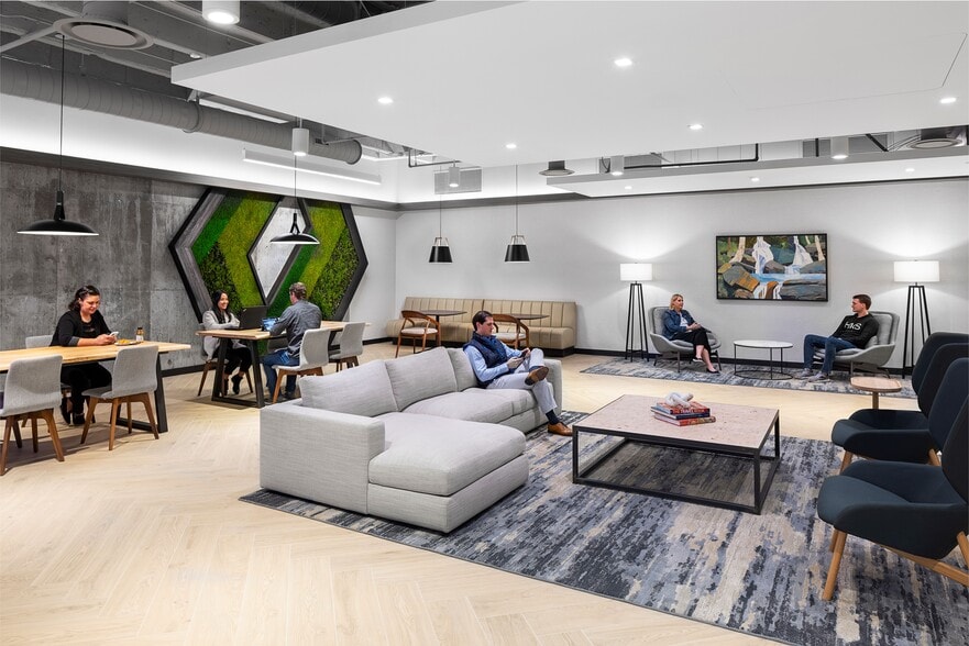 More Photos Of 3350 Peachtree Rd Ne, Atlanta Office For Lease