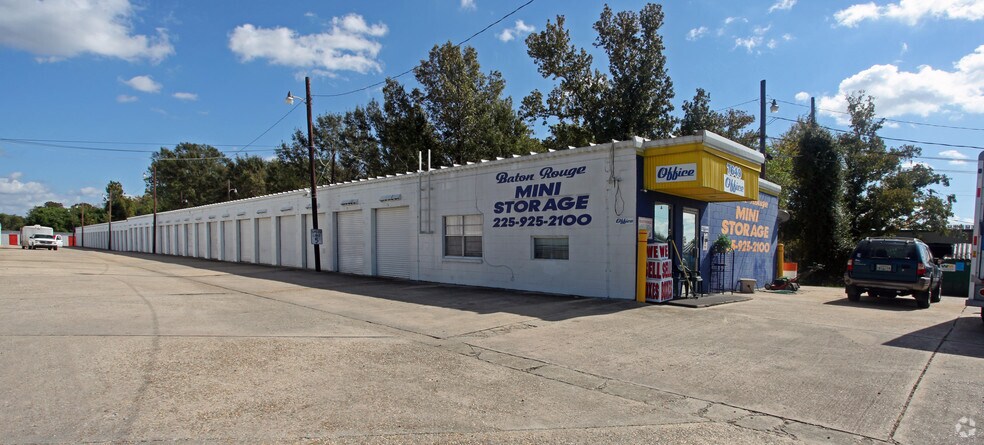 Primary Photo Of 8922 Greenwell Springs Rd, Baton Rouge Self Storage For Sale