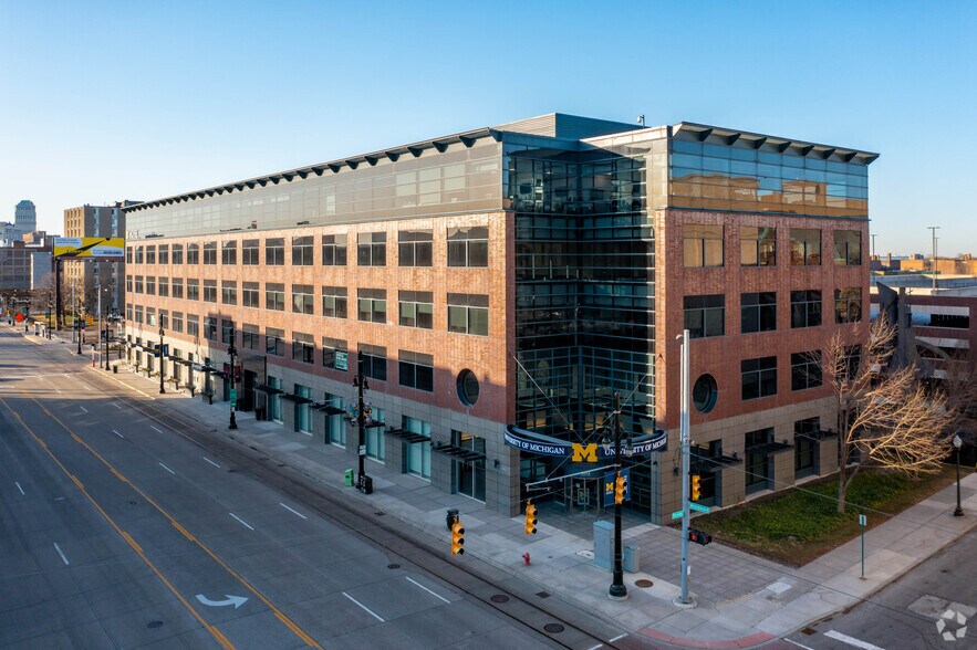 More Photos Of 3663 Woodward Ave, Detroit Office For Lease